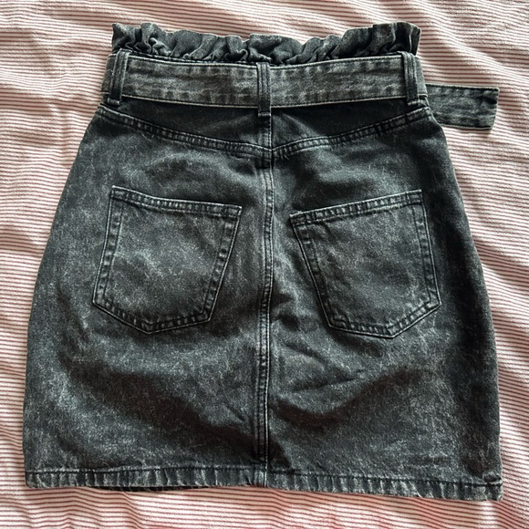 High-waisted denim skirt - Picture 2 of 4